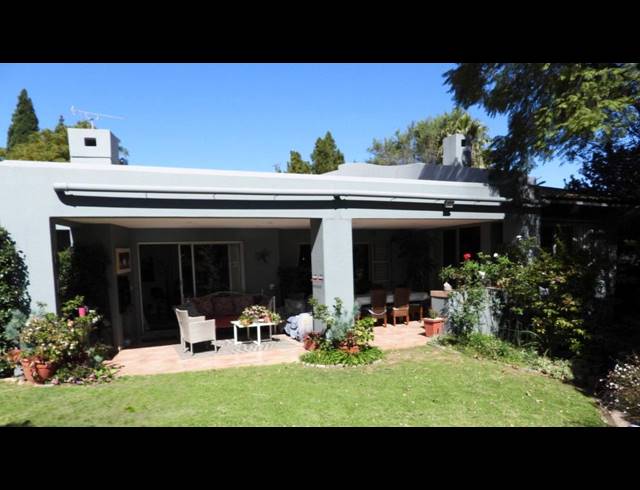 4 BEDROOM FREESTANDING FOR SALE IN SANDOWN